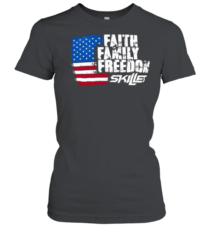 Faith Family Freedom Skillet American flag vintage Women T-Shirt