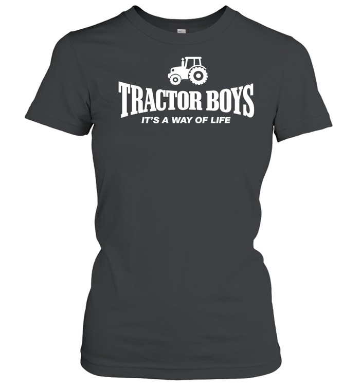 Tractor boys it’s a way of life Women T-Shirt