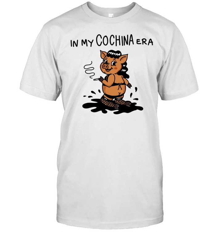 Pig lady in my cochina era Unisex T-Shirt