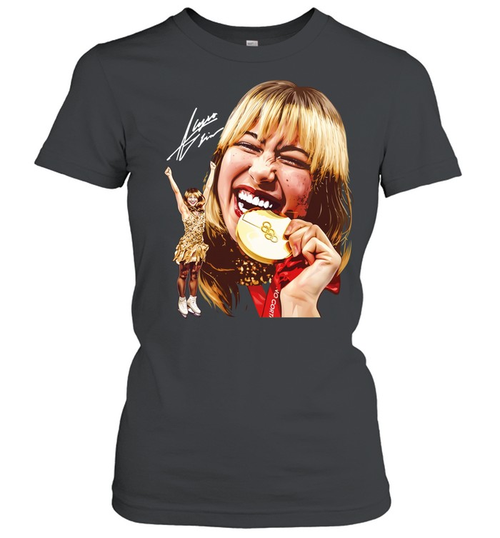 Alysa Liu figure skater Golden girl signature Women T-Shirt