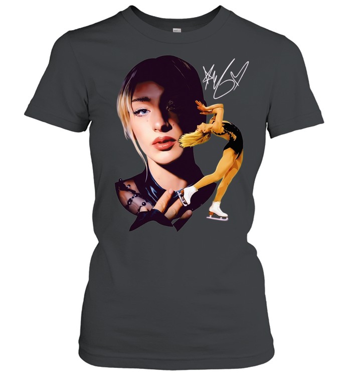 Amber Elaine Glenn Iconic figure skater signature Women T-Shirt