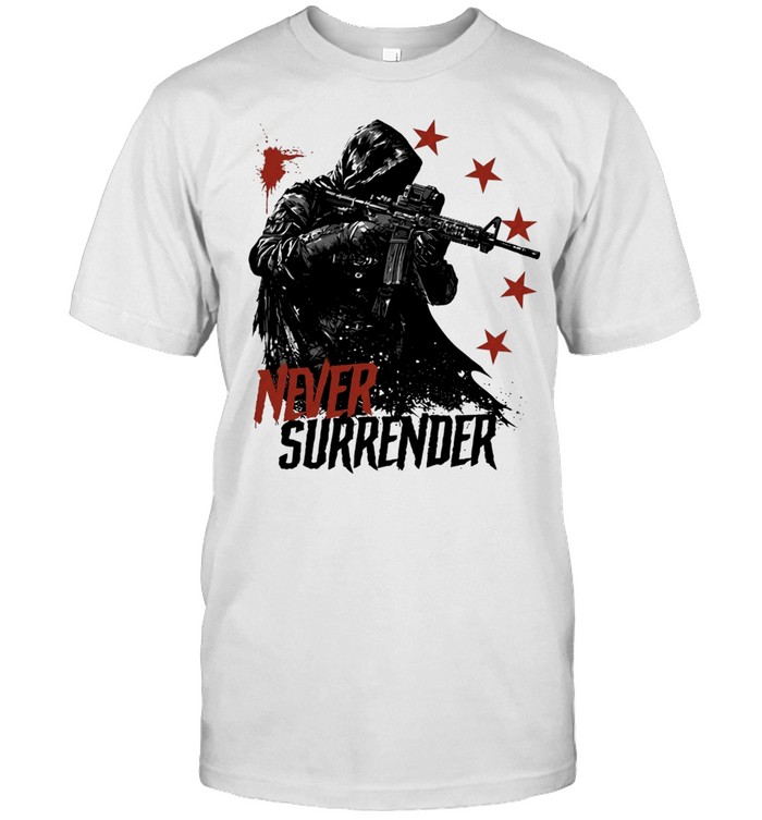 Never surrender hooded soldier with rifle Unisex T-Shirt