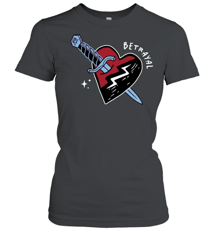 Betrayal Dagger Piercing Broken Heart Tattoo Women T-Shirt