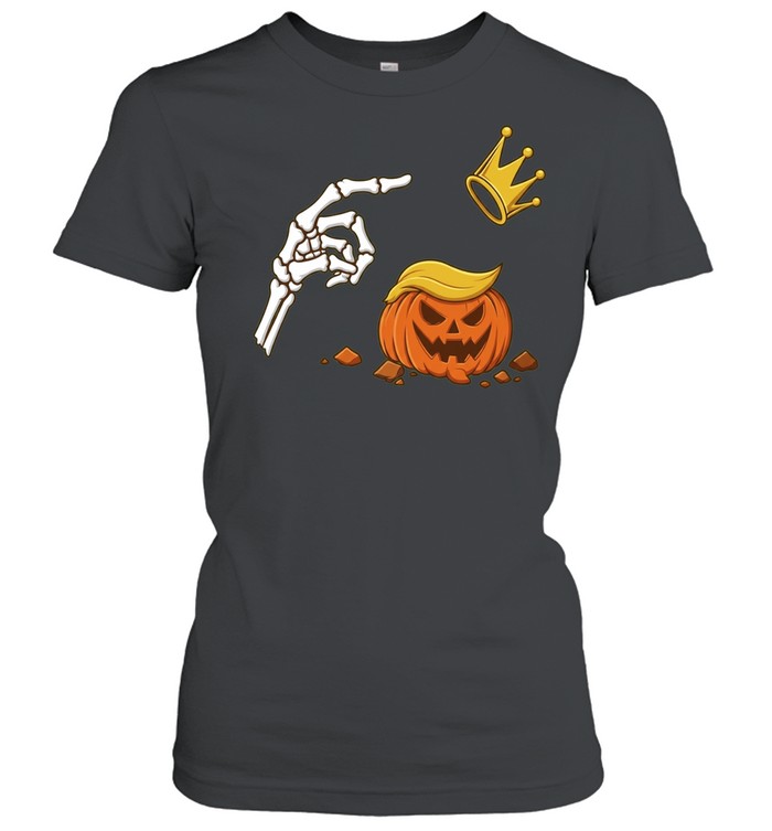 Donald Trump Jack O Lantern Pumpkin Skeleton Pointing Crown Halloween Women T-Shirt