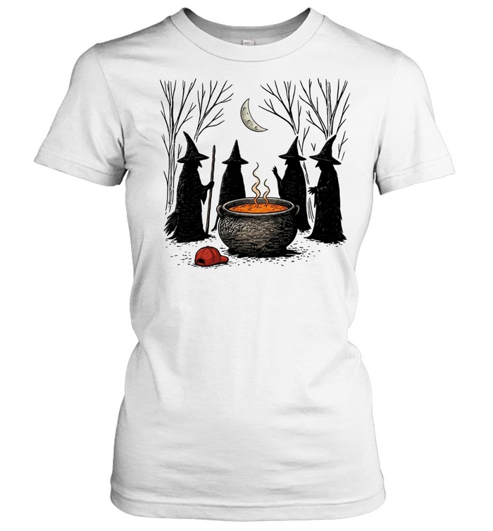 Halloween witches red hat cauldron Women T-Shirt