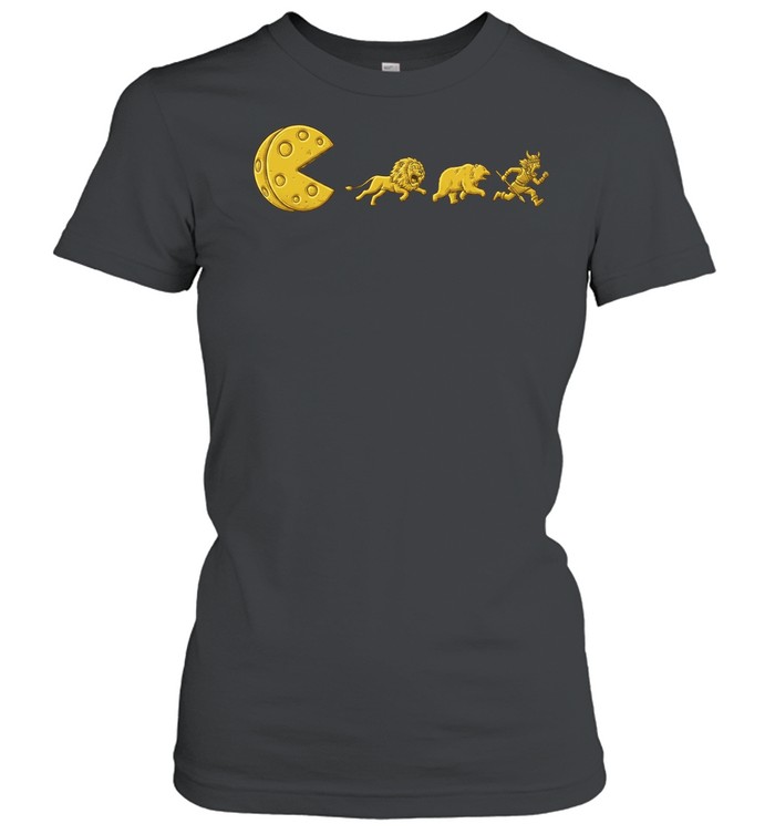 Pac-Man lion bear viking chasing cheese reference parody Women T-Shirt